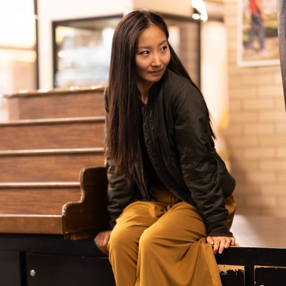 Meet your Posher - Picture 3 of 3